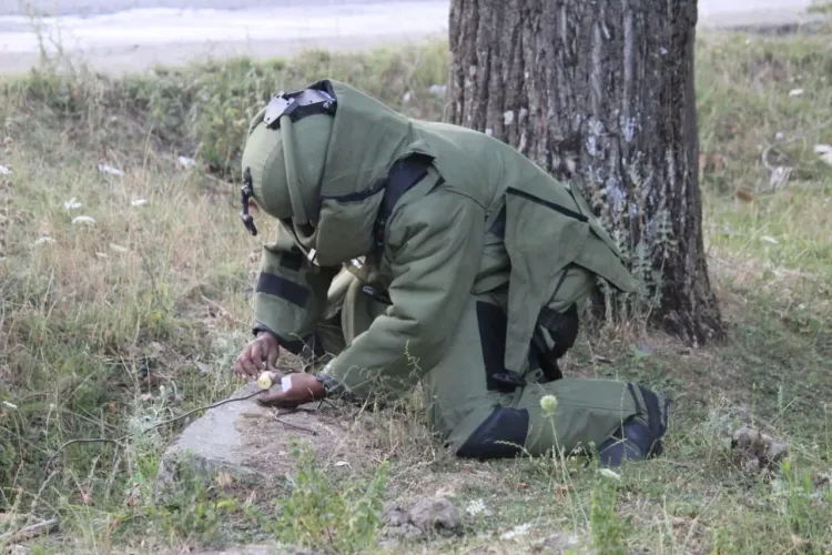 IED Discovered in Bandipora, J&K - Safely Neutralized