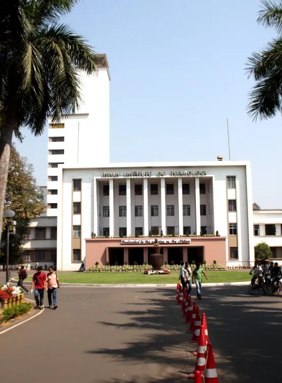 IIT-Kharagpur Faculty Considering Legal Action Over Show-Cause Notices Issued to Professors