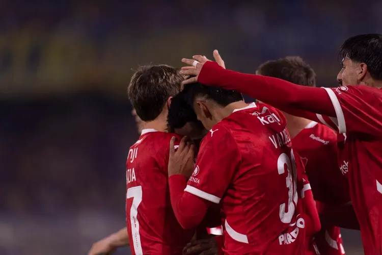Did Independiente and San Lorenzo Secure Their Spots in the Semifinals of the Argentine Title Race?