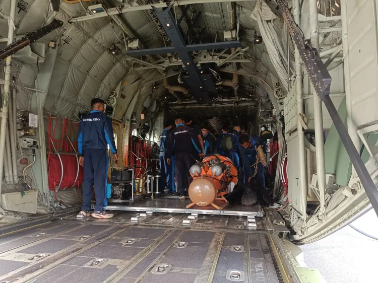 Indian Navy Launches Rescue Mission in Assam's Flooded Coal Mine