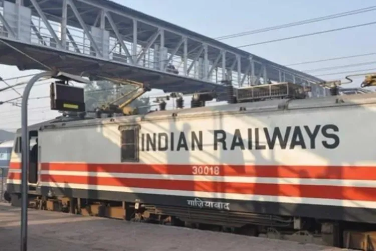 Indian Railways Expands 23,000 km Tracks for 130 kmph Speed, Reports 4% Revenue Growth