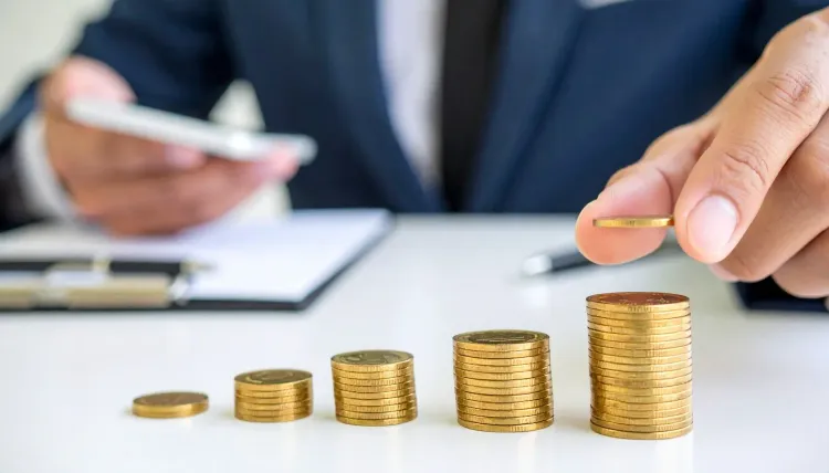 Are India’s Economic Fundamentals Strong Enough for Investors to Embrace Balanced Risk Strategies?