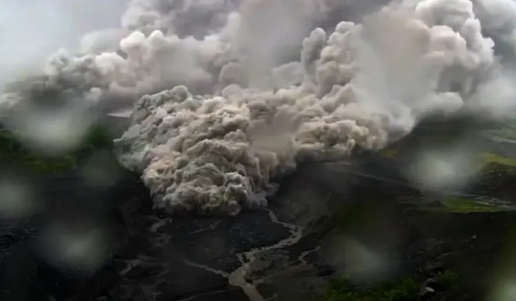 Is Mount Lewotobi's Eruption Raising Concerns in Indonesia?