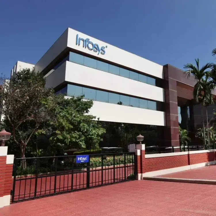 Did Infosys’ Q1 net profit decline sequentially to Rs 6,924 crore while revenue increased?