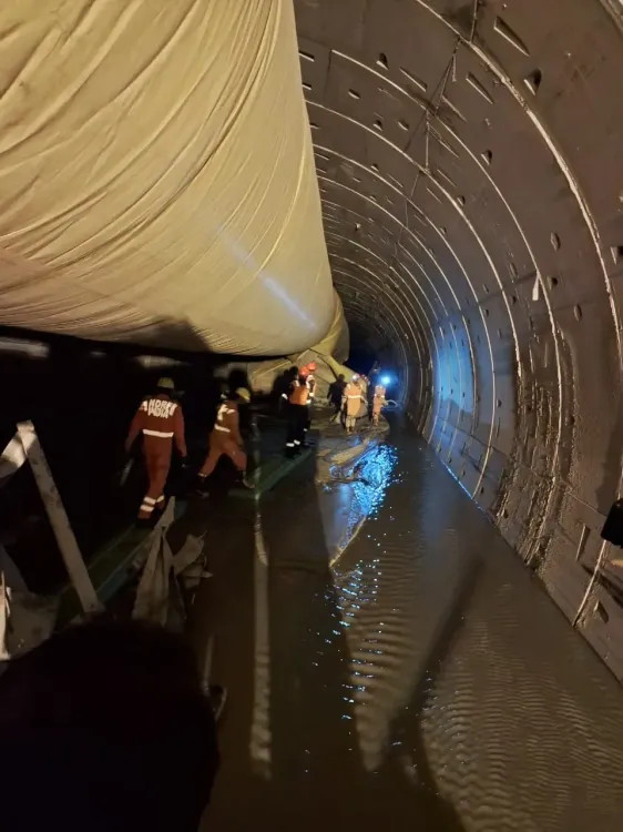 Rescue Operations Underway for Eight Trapped in Telangana Tunnel Collapse