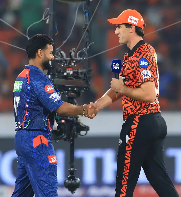 IPL 2025: Avesh Replaces Shahbaz as Lucknow Chooses to Bowl Against Hyderabad