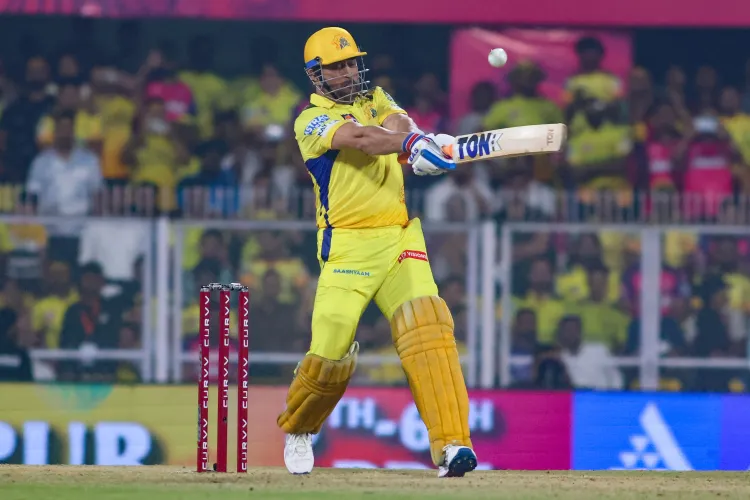 IPL 2025: Fleming Justifies Dhoni's Batting Position Changes