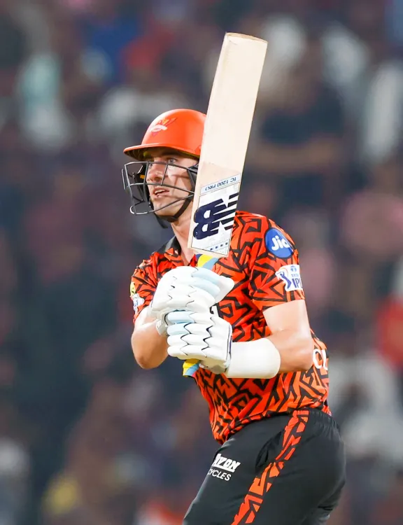 How Did Ishan Kishan’s Unbeaten 94 Lead SRH to 231/6 Against RCB?