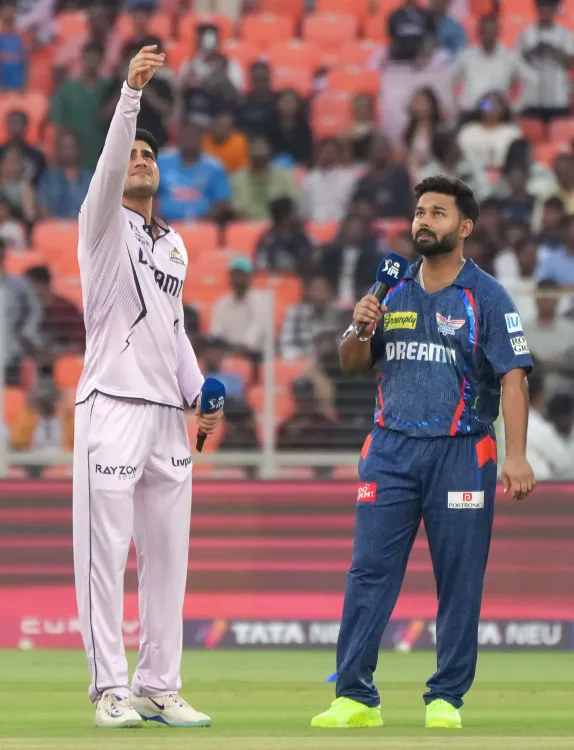 Did Gujarat Titans Choose to Bowl First Against Lucknow Super Giants?