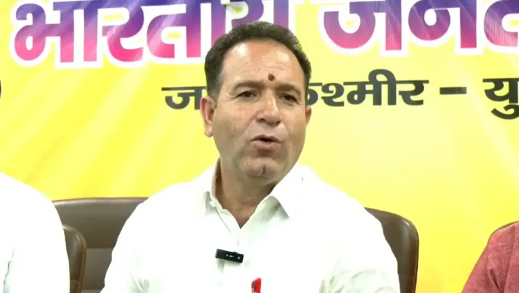 क्या जम्मू आपदा के पीड़ितों के लिए भाजपा नेता सुनील शर्मा ने आर्थिक मदद की मांग की?