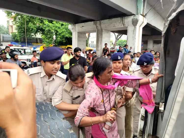 Why Are Jan Suraaj Leaders Surrounding Bihar Health Minister's Residence Over Muzaffarpur Rape Case?