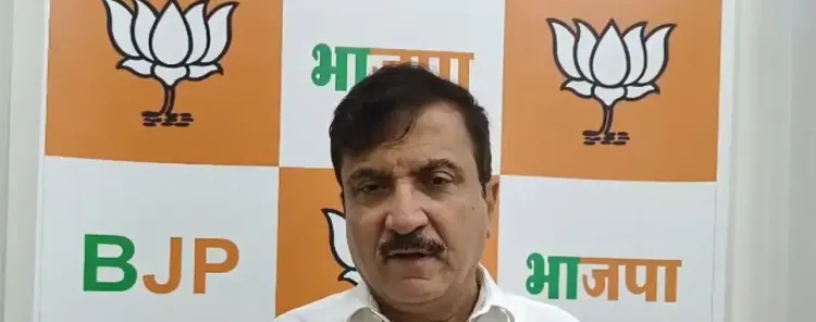 क्या जनता को चुनाव आयोग और लोकतंत्र पर विश्वास है? : अतुल भातखलकर