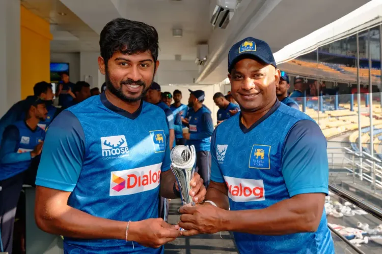 Sanath Jayasuriya Awards ICC Men's Emerging Cricketer of the Year to Kamindu Mendis