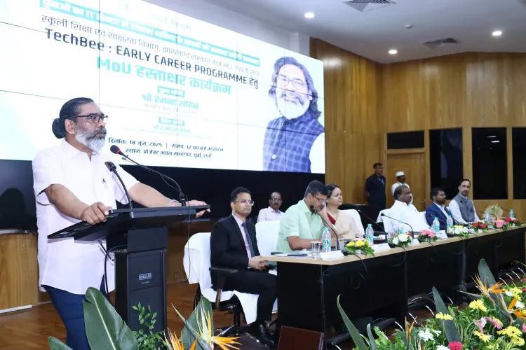 क्या झारखंड में 12वीं उत्तीर्ण युवाओं को प्लेसमेंट आधारित आईटी प्रशिक्षण मिलेगा?