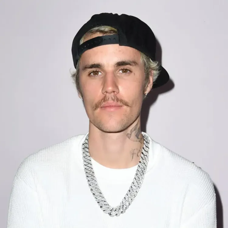 Justin Bieber Marks His Mother's 50th Birthday Celebration