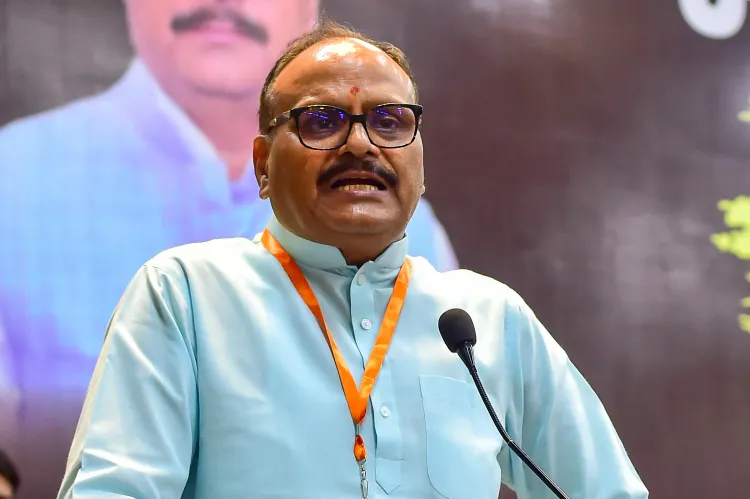 क्या कांवड़ यात्रा पर उठाए गए सवालों का राजनीतिकरण हो रहा है?