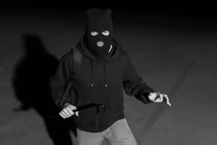 Kolkata Police Initiates Investigation into Series of Robberies by Inter-State Gang