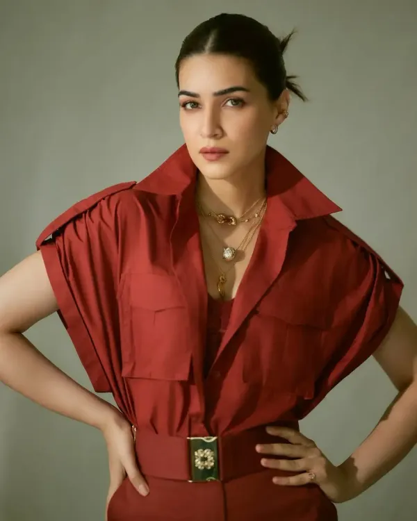 Did Kriti Sanon Just Turn 35? Bollywood Stars Share Heartfelt Wishes!