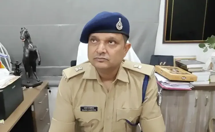 क्या इंदौर में लव जिहाद और दुष्कर्म के आरोप में दो युवक गिरफ्तार हुए हैं, और कांग्रेस पार्षद का नाम जुड़ा है?