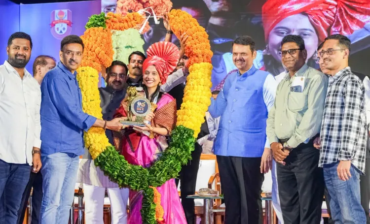 How Did Maha CM Fadnavis Honor Chess World Cup Winner Divya Deshmukh with a 3 Cr Cash Reward?