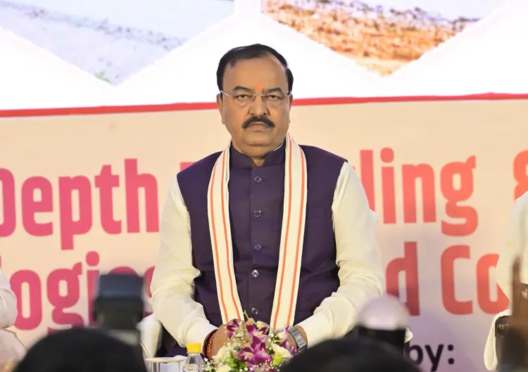 क्या महुआ मोइत्रा की अमित शाह पर टिप्पणी से सियासत में हलचल मची?