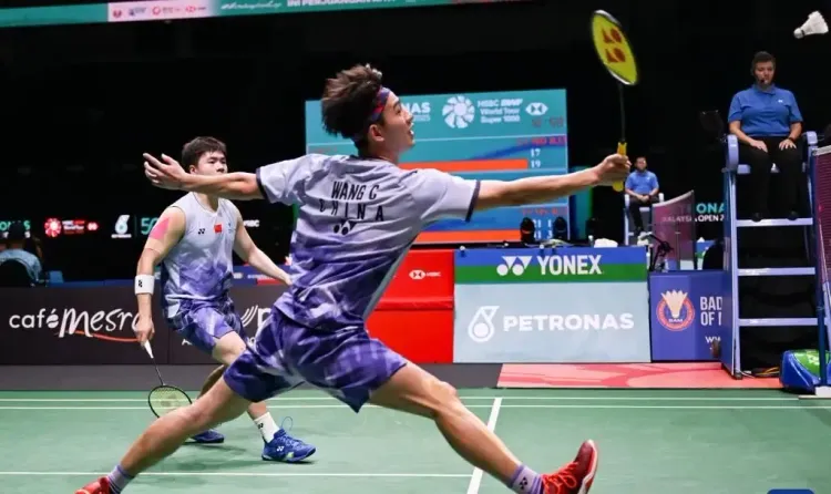 Malaysia Open 2025: Chinese Players Excel, Popov Shocks Christie on Day 2