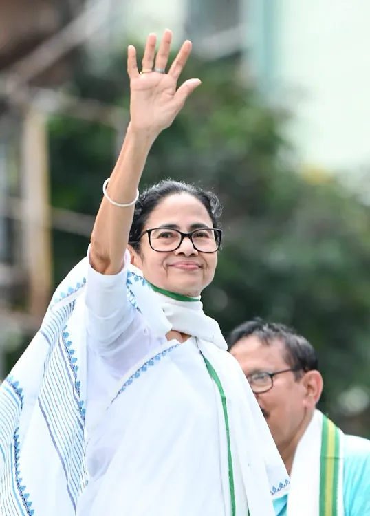 क्या ममता बनर्जी ने 'कन्याश्री' योजना की 12वीं वर्षगांठ पर गर्व जताया?