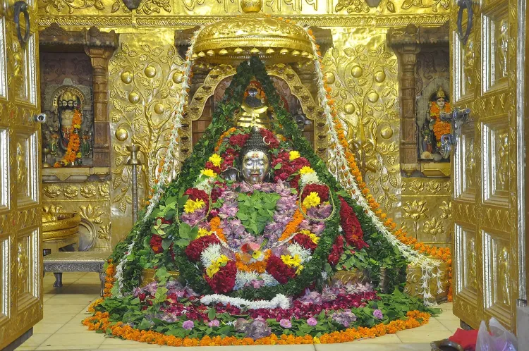 क्या आपके मन में अशांति है और कुंडली में चंद्र दोष है? इन मंदिरों में जाकर करें दर्शन!