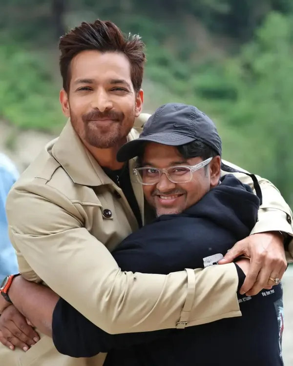 Why Does Milap Zaveri Call Harshvardhan a Hero?