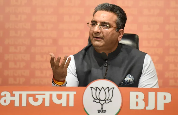 क्या राहुल गांधी झूठ की दुकान चला रहे हैं? : गौरव भाटिया