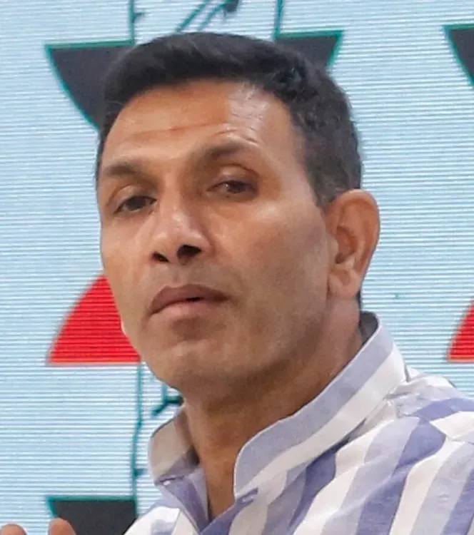 Why is Congress Challenging the Delay in Moong Procurement?