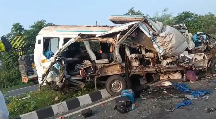 What Happened in Shivpuri? Four from Gujarat Music Troupe Die in Road Accident