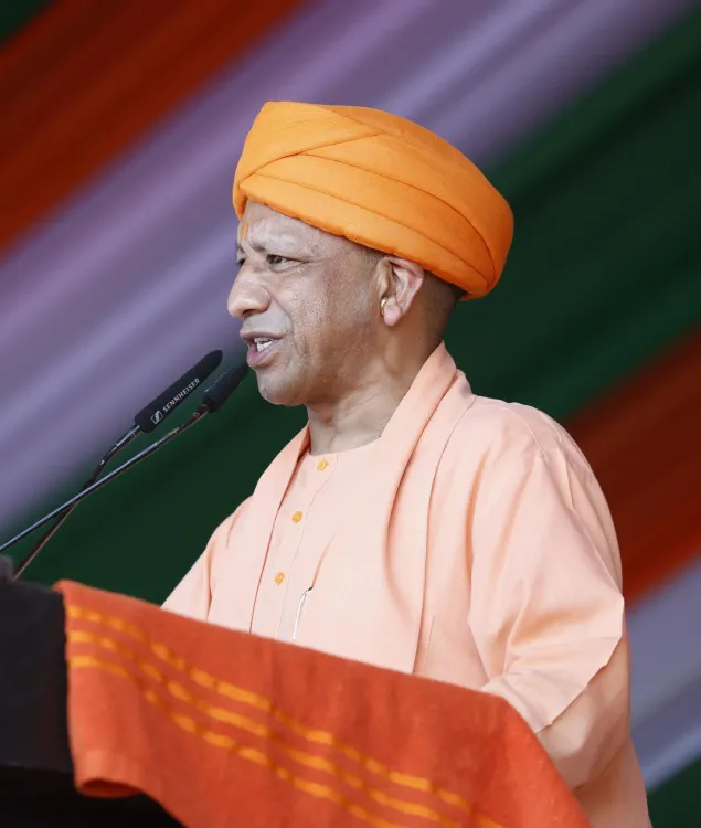 क्या यूपी की मिसाइल ने दुश्मनों के अड्डों को ध्वस्त किया?