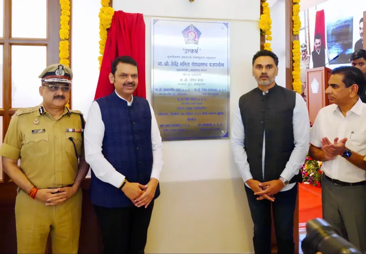Mumbai Police Positioned to Tackle Cyber Crime Threats: CM Fadnavis