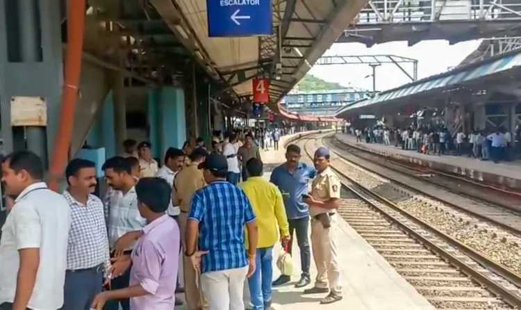 Should Proper Planning of Train Timings Be Implemented After the Mumbai Train Accident?