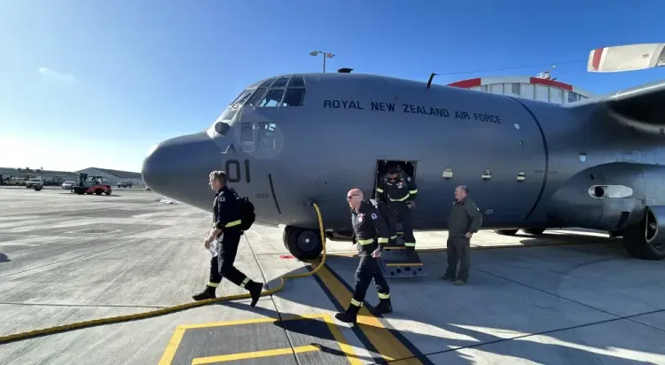 New Zealand Increases Air Force Operations to Aid Vanuatu's Earthquake Relief Efforts