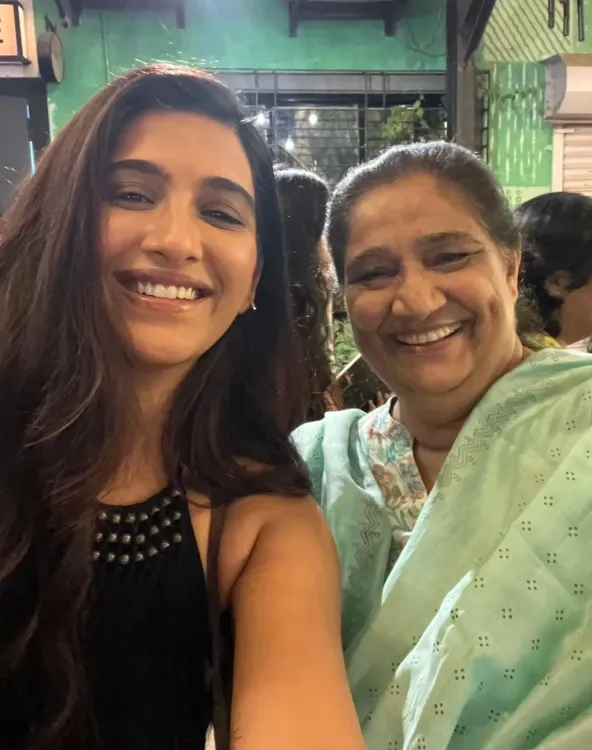 Did Nimrit Kaur Ahluwalia Train Under Seema Pahwa for Her Bollywood Debut?