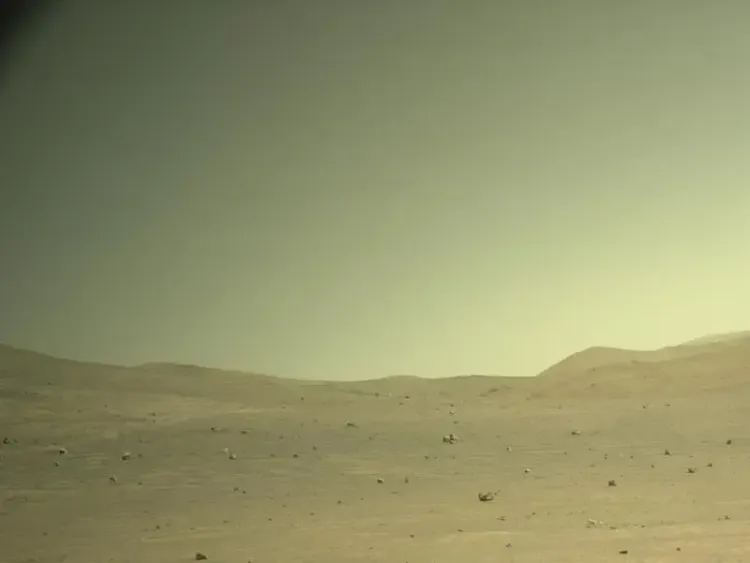 How Do Dust and Water Ice Affect the Martian Atmosphere?