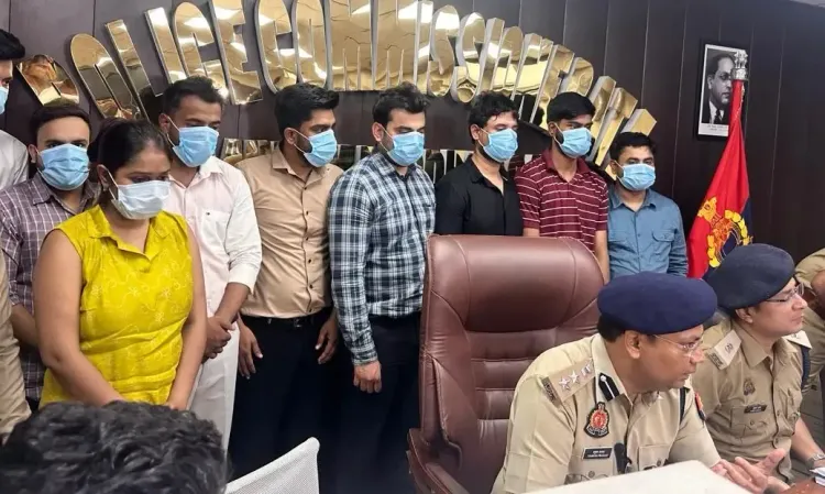 क्या नोएडा में फर्जी कॉल सेंटर के ठगी करने वाले गिरोह का भंडाफोड़ हो गया?
