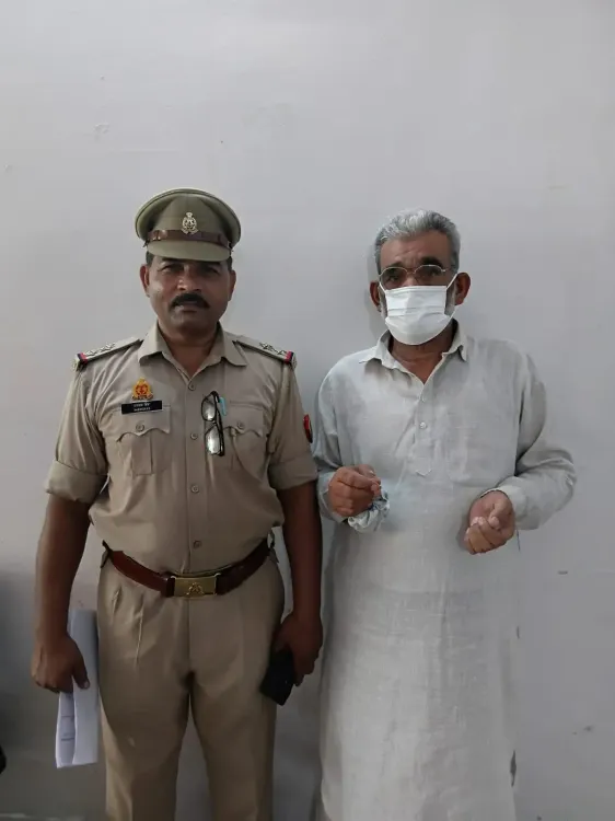 क्या नोएडा पुलिस ने श्रीनगर से वांछित इनामी गैंगस्टर को गिरफ्तार किया?