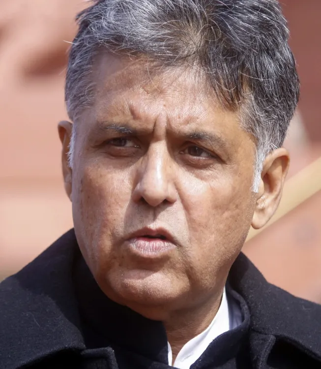 क्या एनपीए पर सियासत का खेल जारी है: कांग्रेस ने कर्जदारों की सूची मांगी, भाजपा ने पारदर्शिता को बताया उपलब्धि का कारण?
