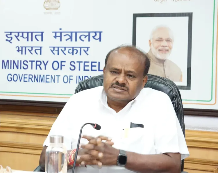 Kumaraswamy Issues Warning to Police Over Treatment of K'taka BJP MLC
