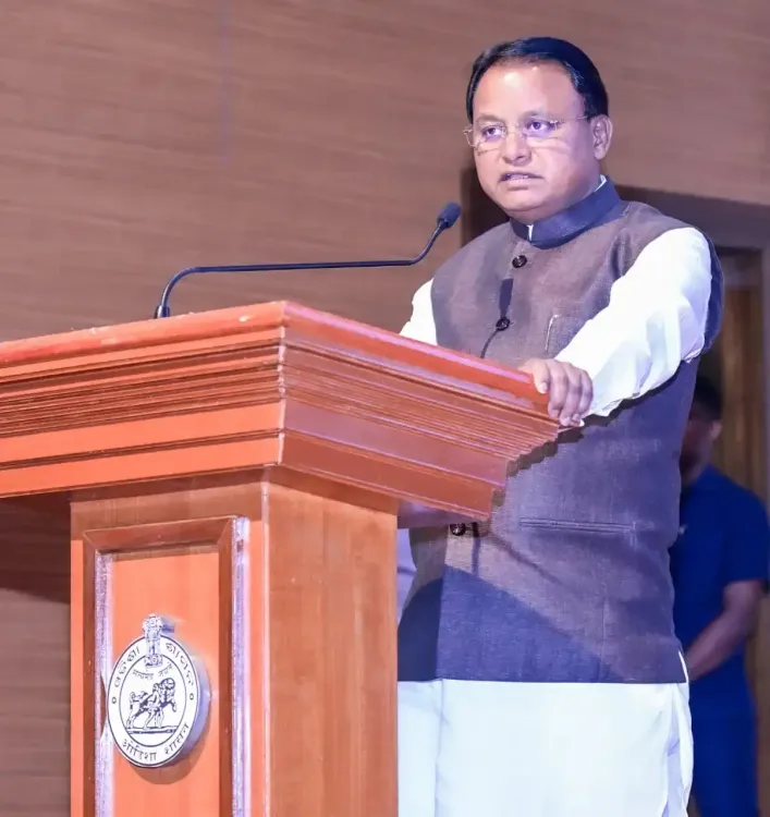 How is Odisha CM Mohan Majhi Promoting Citizen-Centric Revenue Administration?