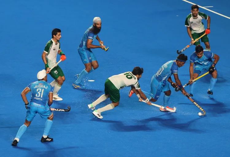 Will the Pakistan Government Permit Hockey Teams to Compete in India?