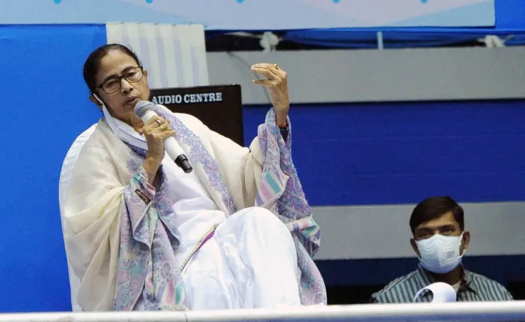 क्या पश्चिम बंगाल शिक्षक भर्ती घोटाले में ममता बनर्जी के खिलाफ अवमानना याचिका पर सुप्रीम कोर्ट की सुनवाई टली?