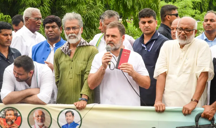 क्या पटना की सड़कों पर उतरे राहुल गांधी ने बिहार में हो रही चोरी की कोशिशों का खुलासा किया?