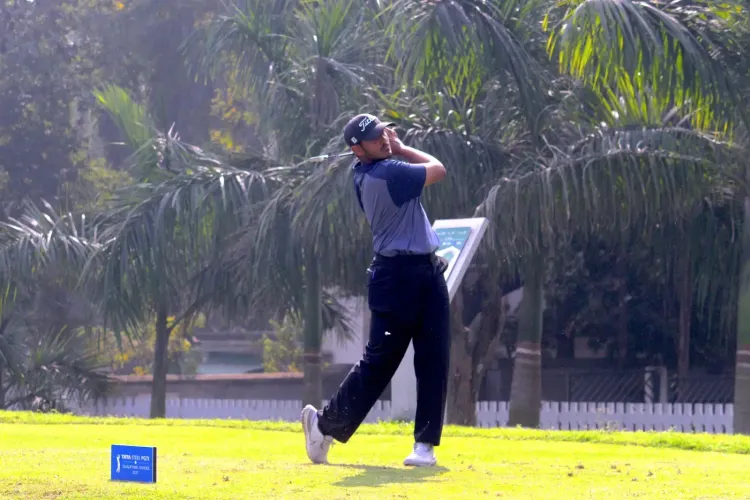 PGTI Tour: Young Golfer Aditya Garg Leads in Pre-Qualifying I Round One