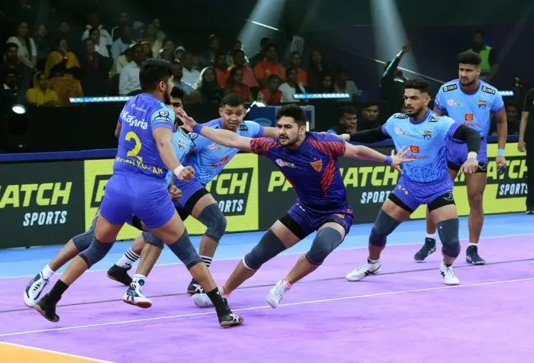 PKL Season 11: Dabang Delhi Clinches Playoff Spot with Dominant 22-Point Victory Against Bengal Warriorz