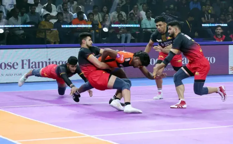How Did U Mumba Dominate Bengaluru Bulls in PKL 12?