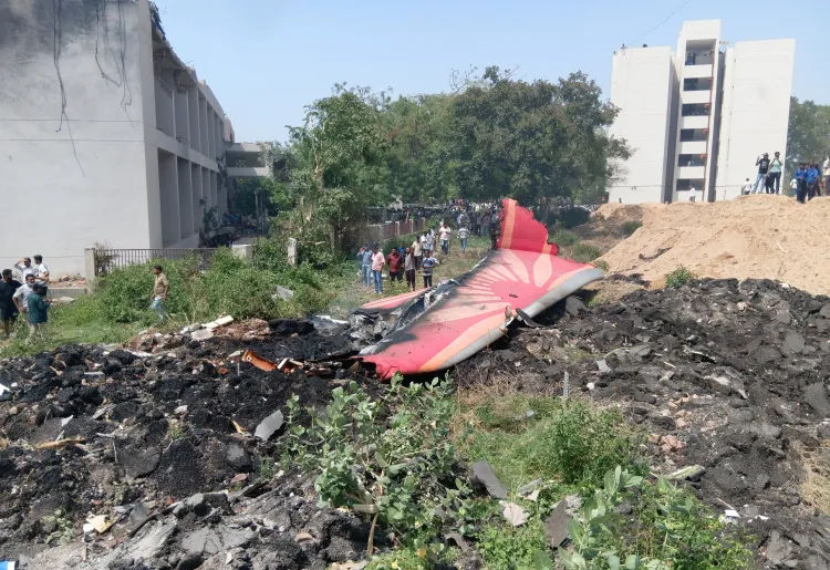 Did Experienced Pilots Steer the Dreamliner Before the Tragedy?